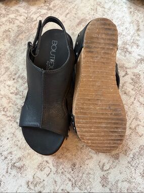 Boutique by Corkys Black Leather Slingback Mules